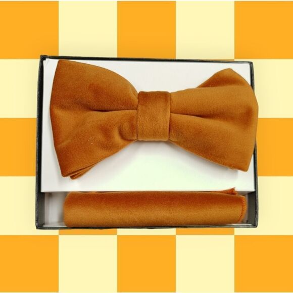 MEN'S EJ SAMUEL RUST VELVET LARGE BUTTERFLY BOWTIE  & POCKET SQUARE. VBTR 13-2. - Picture 1 of 2